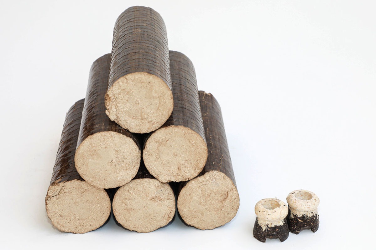 Bûche de bois compressé ECO2 : Bois de chauffage compressé et densifié